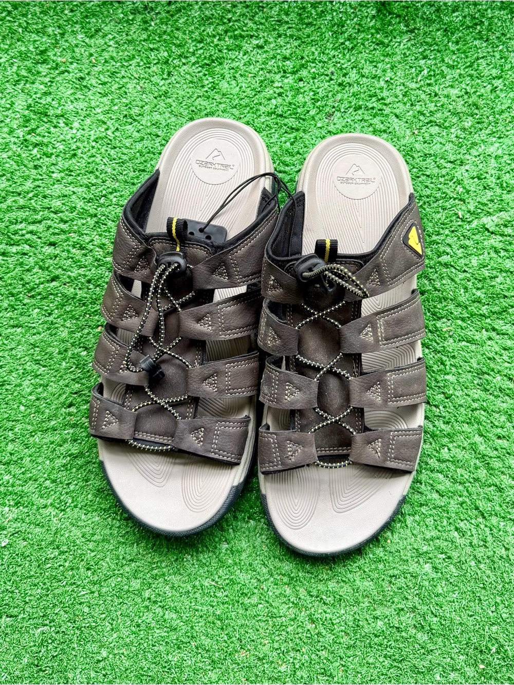 Ozark Trail NWT Brown Athletic Water Sandals Bungee Cord Hiking Men's US 10